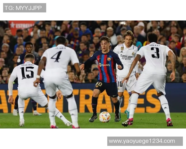 国王杯精彩对决AC米兰险胜那不勒斯帽子戏法引爆全场