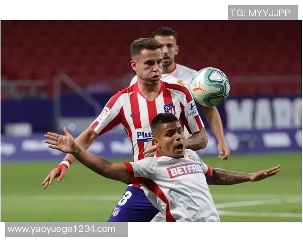 中超精彩对决那不勒斯逆转马竞引发全场热烈欢呼集锦回顾