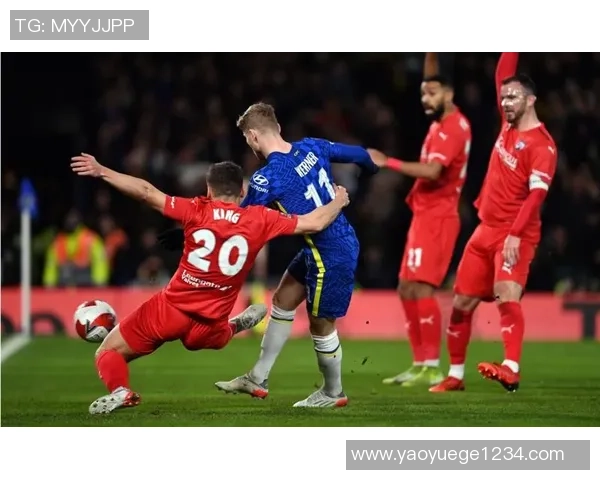 德甲激战波尔图与切尔西平局红牌事件引发全场热议与战术分析