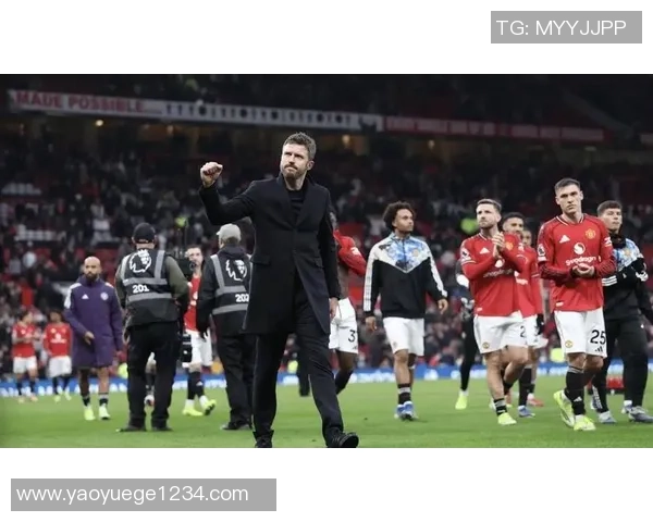 英超精彩对决本菲卡小胜曼联点球大战引发全场热烈反响战术分析揭秘 英超精彩对决本菲卡小胜曼联点球大战引发全场热烈反响战术分析揭秘