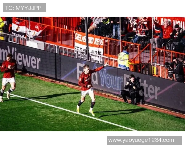 足总杯精彩对决利物浦3-0战胜拜仁补时进球点燃全场激情 足总杯精彩对决利物浦3-0战胜拜仁补时进球点燃全场激情